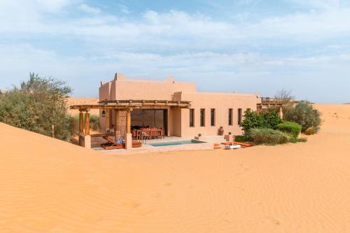 boutique hotels in Jurayrah