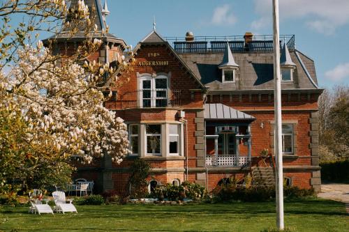 Sealand Boutique Hotels