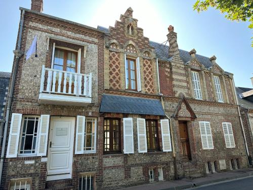 boutique hotels in Alabaster Coast