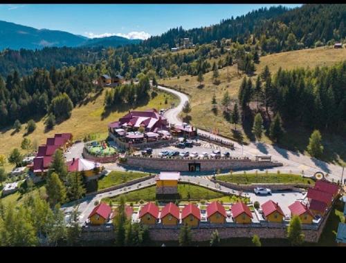 boutique hotels in Peje