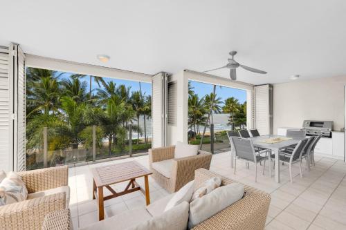 boutique hotels in Cairns Beaches