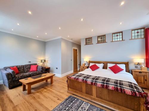 boutique hotels in Clwyd