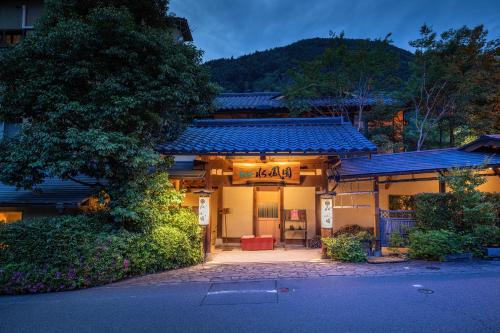 boutique hotels in Tokai
