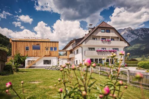 boutique hotels in Rossleithen
