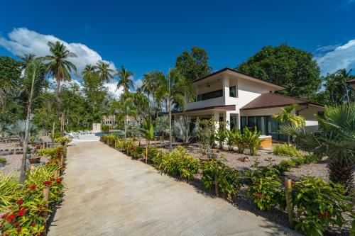 boutique hotels in Srithanu