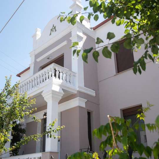 boutique hotels in Limenas