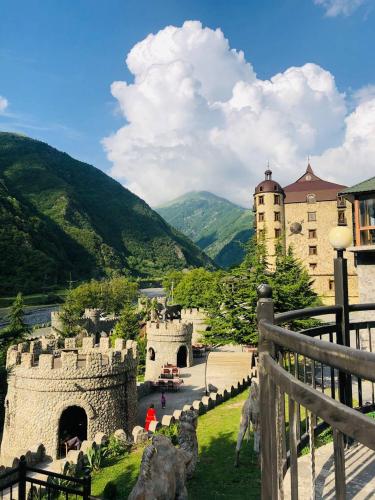 boutique hotels in Sheki