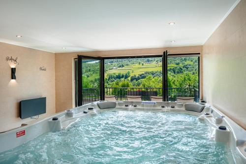 boutique hotels in Apuseni