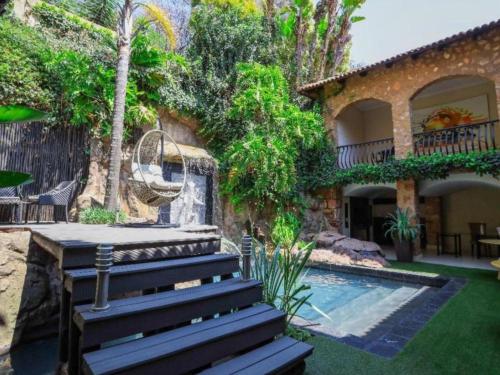 boutique hotels in Roodepoort