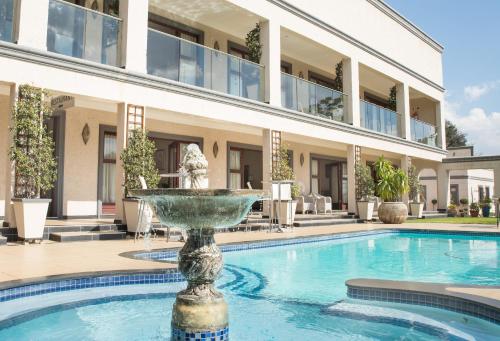 boutique hotels in Roodepoort