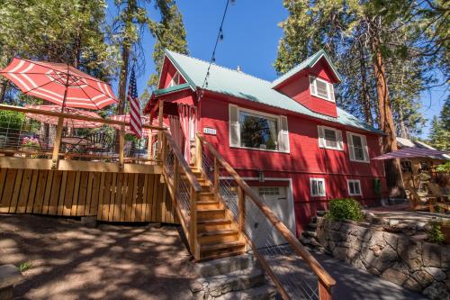 boutique hotels in Yosemite National Park Winter