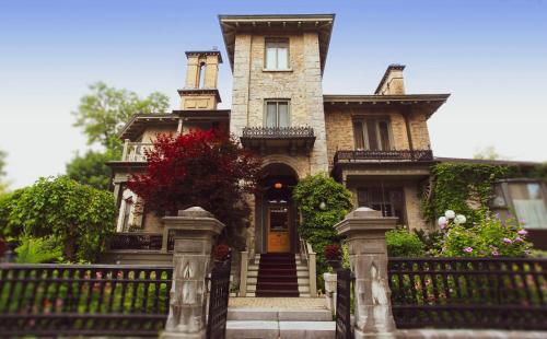 boutique hotels in Thousand Islands