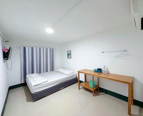 boutique hotels in Suratthani
