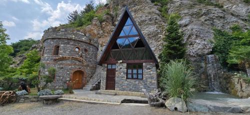 boutique hotels in Dibër County