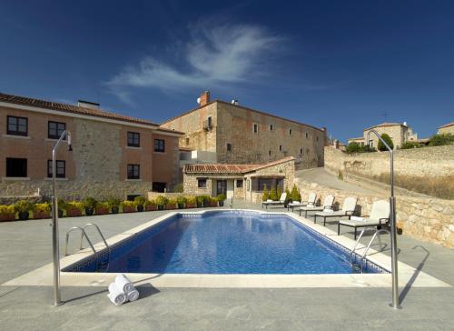 boutique hotels in Caceres Province