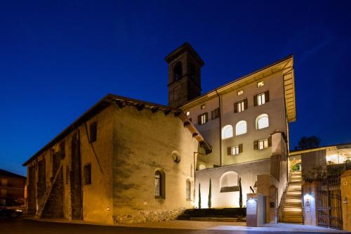 boutique hotels in Lake Iseo