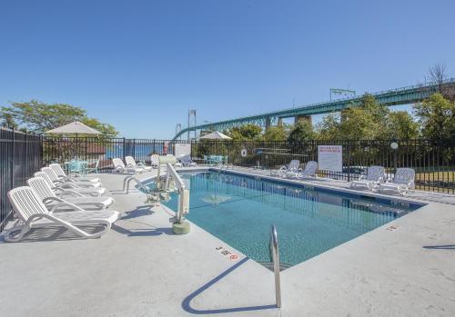 boutique hotels in Newport