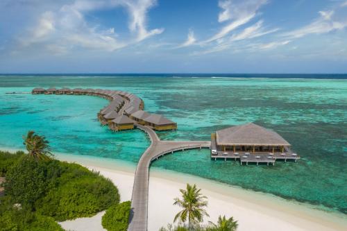 boutique hotels in Lhaviyani Atoll