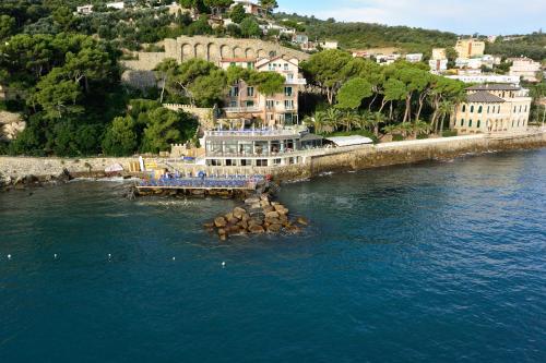 boutique hotels in Riviera Dei Fiori
