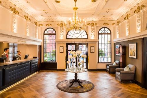 boutique hotels in Kensington