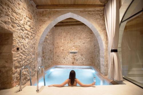 boutique hotels in West Crete