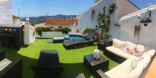 boutique hotels in Axarquía