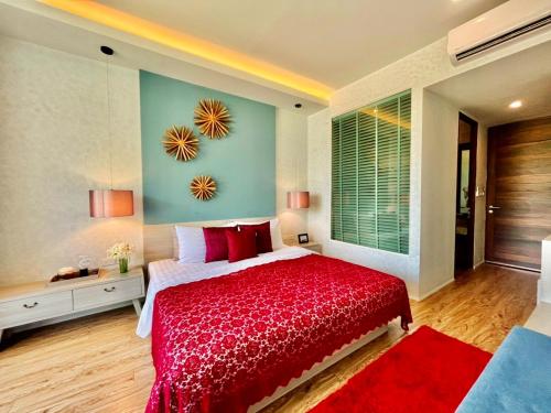 boutique hotels in Tab Kaek Beach