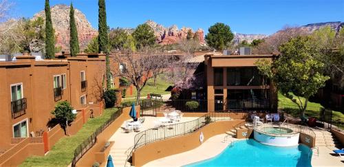 boutique hotels in West (For Supply Target Only: 2013)