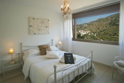 boutique hotels in Axarquía