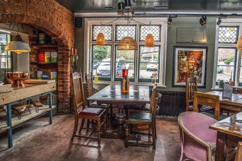 boutique hotels in Surrey Hills