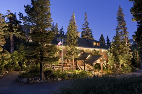 boutique hotels in Yosemite National Park Summer