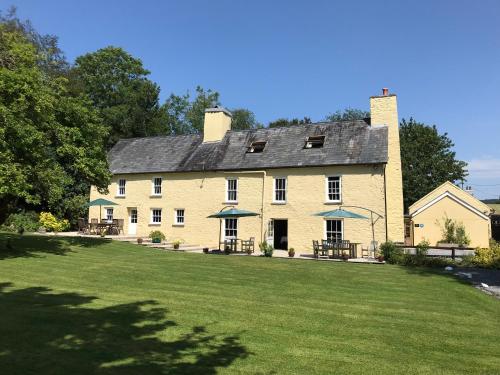 boutique hotels in Llandeilo