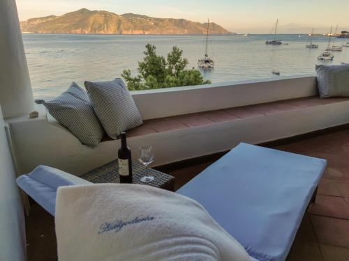 boutique hotels in Santa Marina Salina
