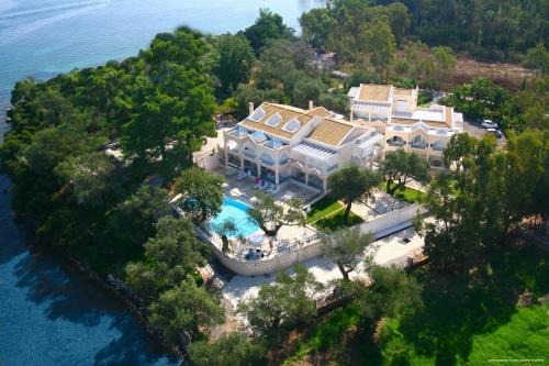 boutique hotels in Dassia