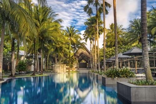 boutique hotels in Bang Tao Beach