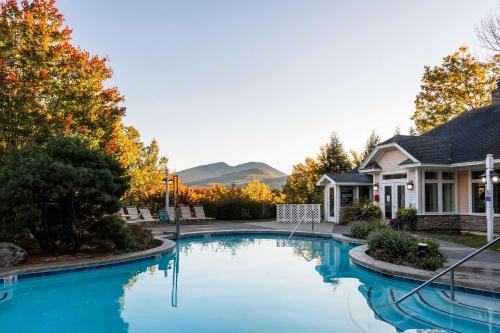 boutique hotels in Attitash Bear Peak