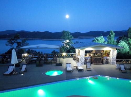 boutique hotels in Neochori