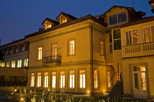 boutique hotels in Varese Lake