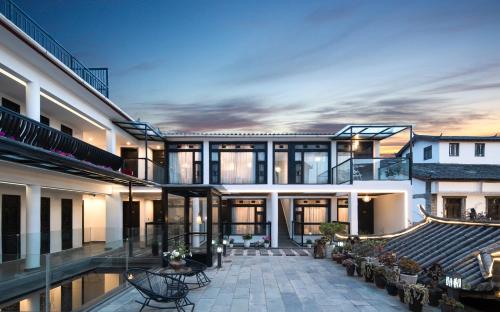 boutique hotels in Lijiang