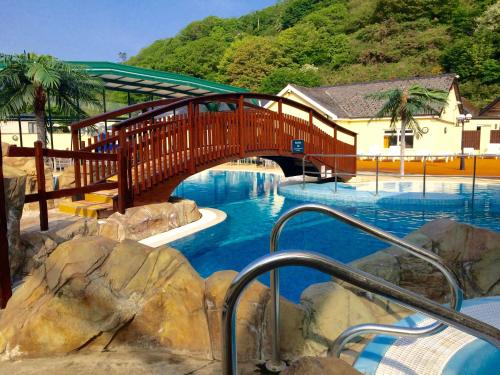boutique hotels in Cardigan