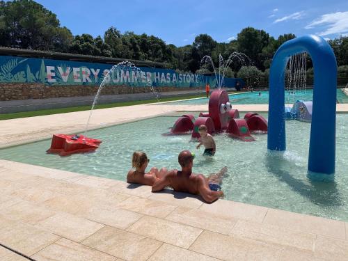 boutique hotels in Regencós