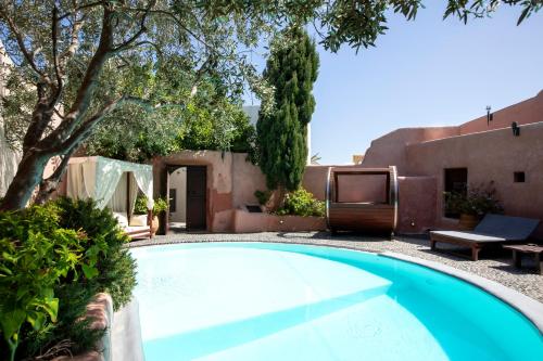 boutique hotels in Megalochori