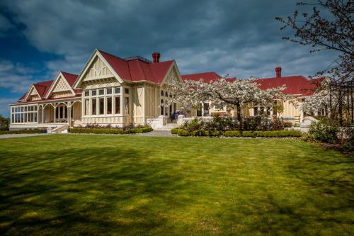 boutique hotels in Dunedin
