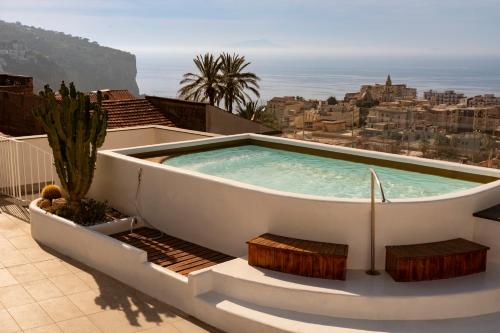 boutique hotels in Sorrento Coast
