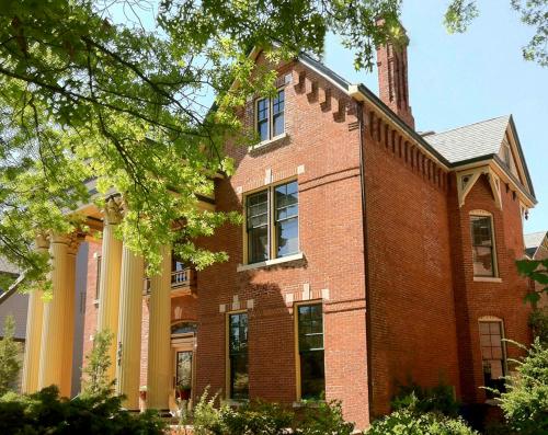 boutique hotels in Lexington