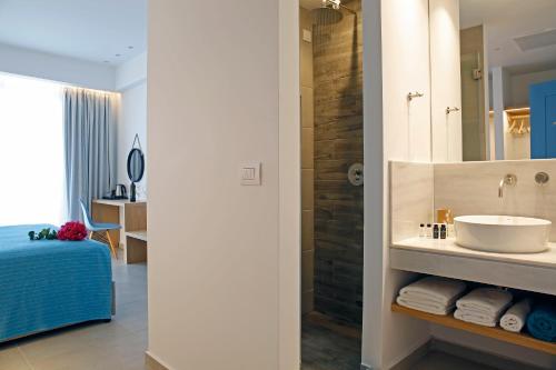 boutique hotels in Saronic Islands
