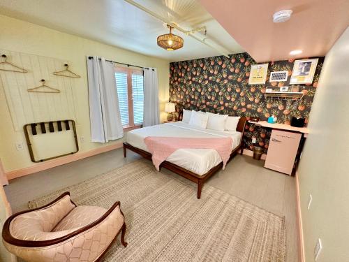 boutique hotels in Sarasota Area
