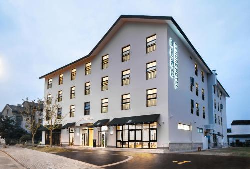 boutique hotels in Zhejiang