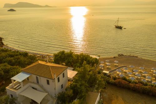 boutique hotels in Saronic Islands