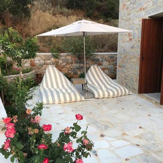 boutique hotels in Oítilon